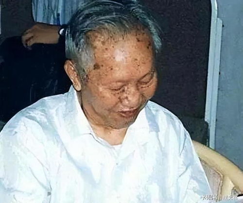 一份真情，兩個家庭——1955年肖惠娣與富蘭春的淚中重逢